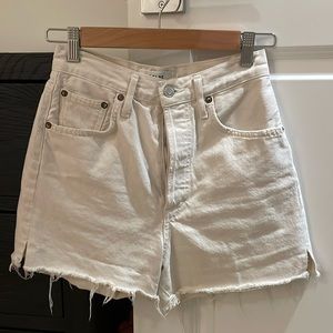 x REVOLVE Agolde | Dee Short | 24